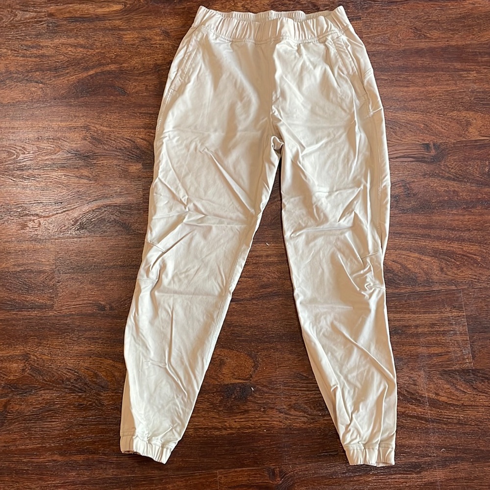 Lululemon joggers